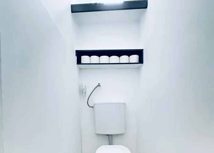 Διαμέρισμα Cozy 1br Apartment, 15 Min From Augarten Βιέννη